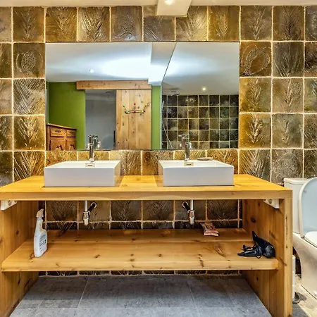 Holiday home Maison Les 3 Perles - Hypercentre - *